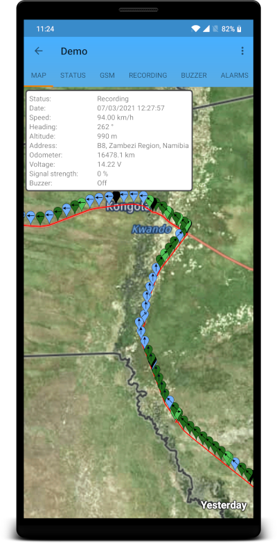 Mobile App | Satellite and Map view See the activities of your vehicles on a map